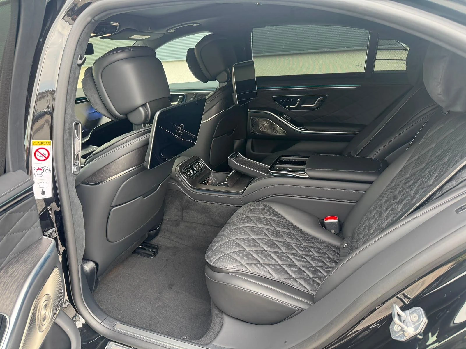 Mercedes-Benz S 580 Long V8 EQBoost 4MATIC AMG-LINE * AIR-BODY CONTROL, снимка 10 - Автомобили и джипове - 55936933
