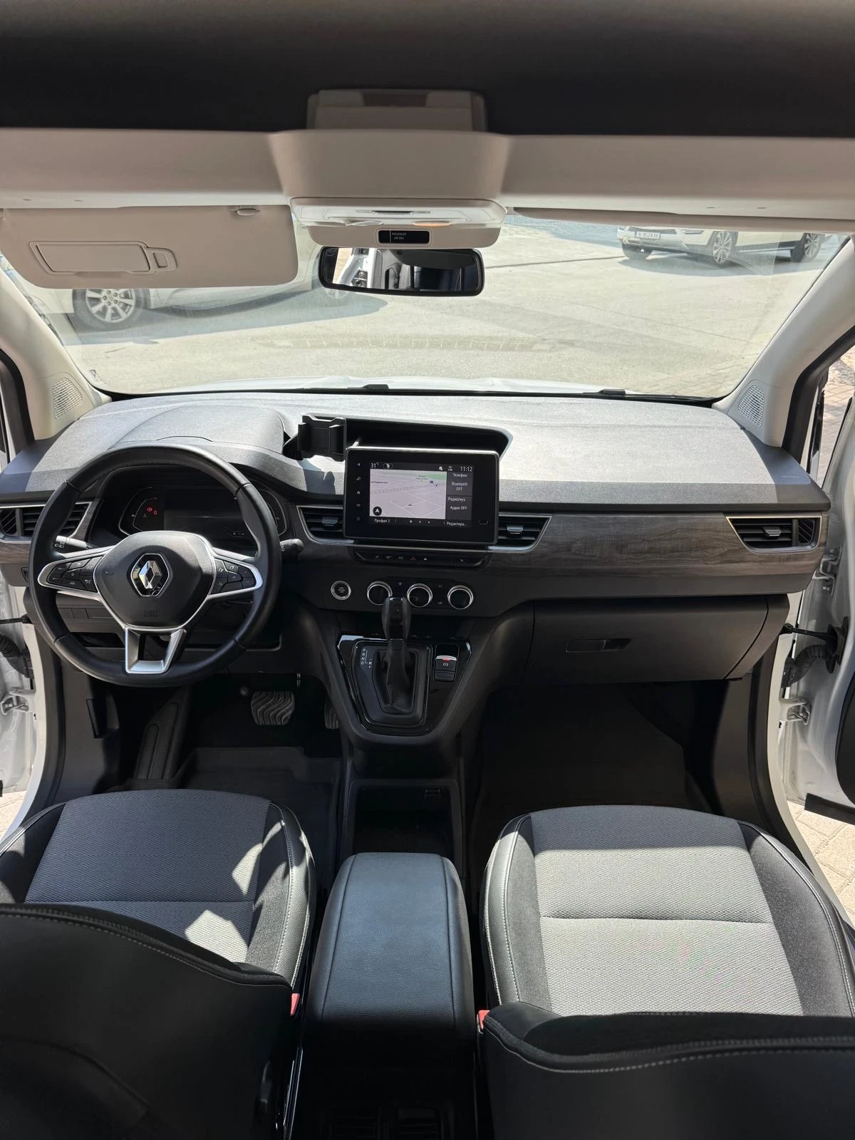 Renault Kangoo, снимка 8 - Автомобили и джипове - 56182463