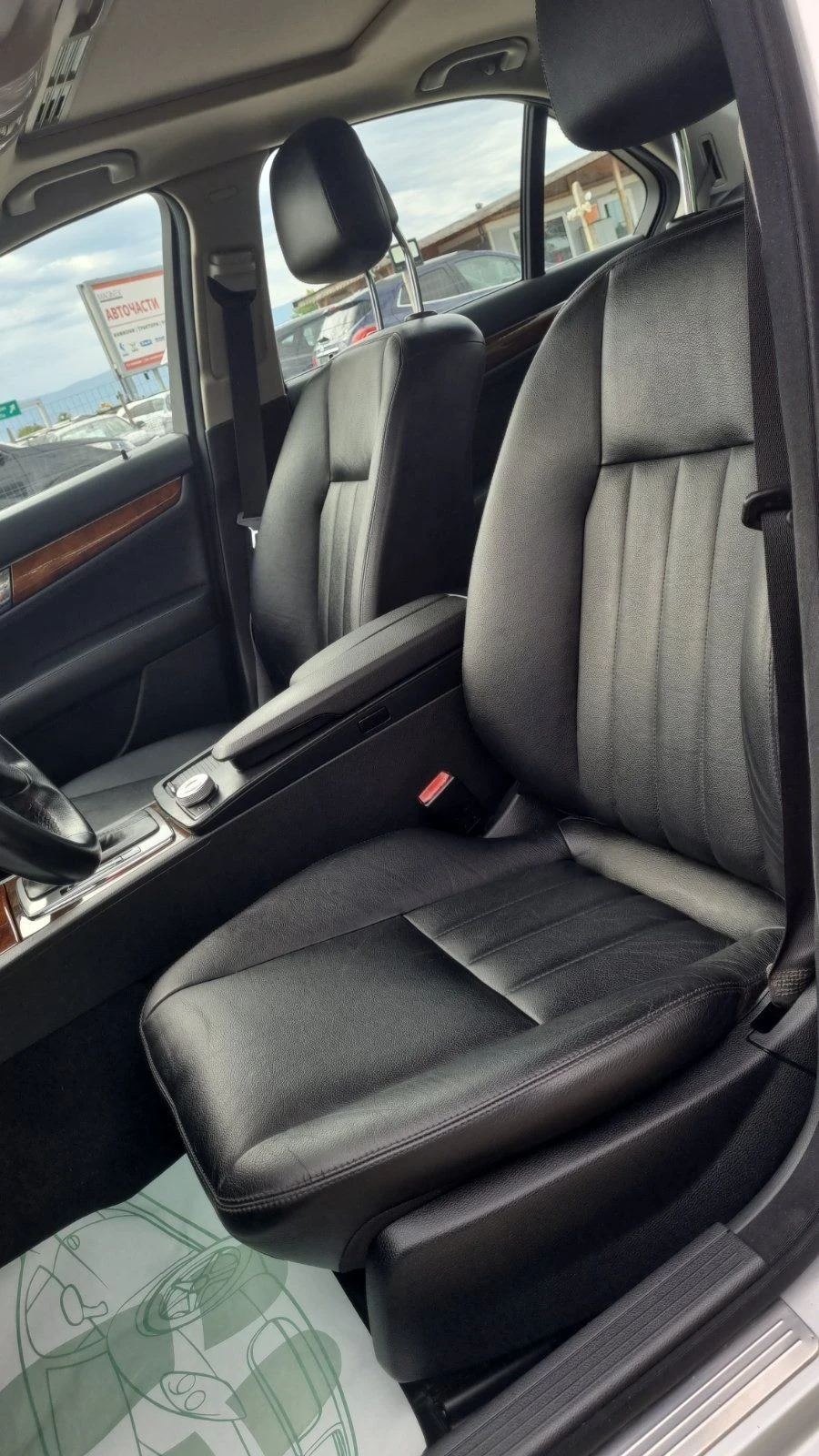Mercedes-Benz C 320 Cdi Navi, снимка 11 - Автомобили и джипове - 56204499