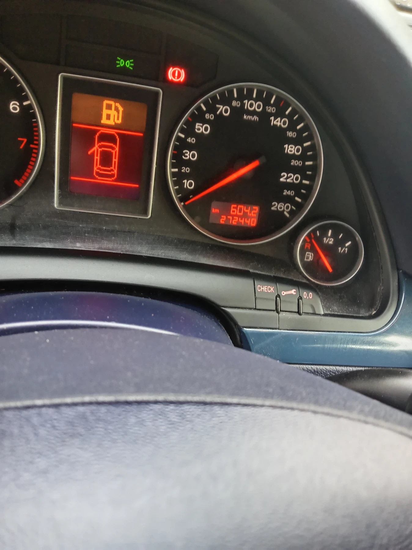 Audi A4 1.6, снимка 7 - Автомобили и джипове - 56621779