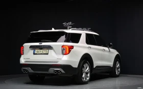 Ford Explorer 3.0 V6 / PLATINUM / B&O / DIGITAL / 360 / PANO, снимка 2