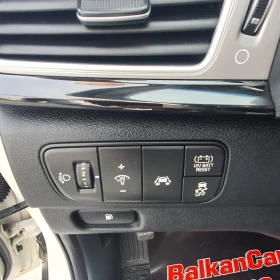 Kia Niro 1.6 GDI ЕсоHybrid Style, снимка 15