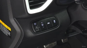Hyundai Venue 1.6* Flux* КОЖА* ПОДГРЕВ* КАМЕРА* , снимка 15