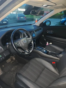 Honda Hr-v 1.5 I-VTEC Executive, панорамен покрив, автоматик - 25000 лв. / 12782.30 € - 22560061 11