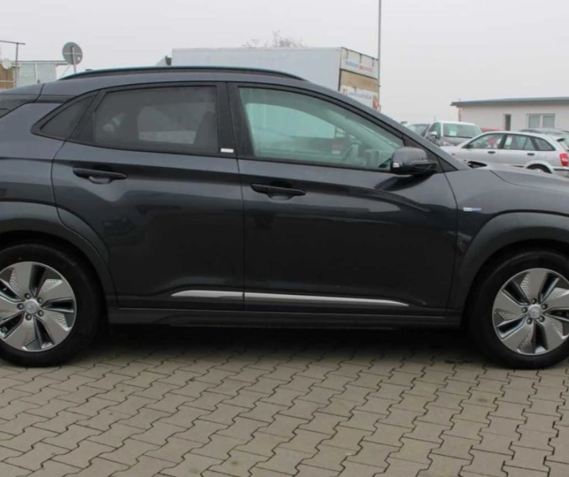 Hyundai Kona, снимка 4 - Автомобили и джипове - 39793975