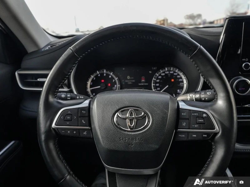 Toyota Highlander XLE * * CARFAX * * АВТО КРЕДИТ * * , снимка 11 - Автомобили и джипове - 52657755