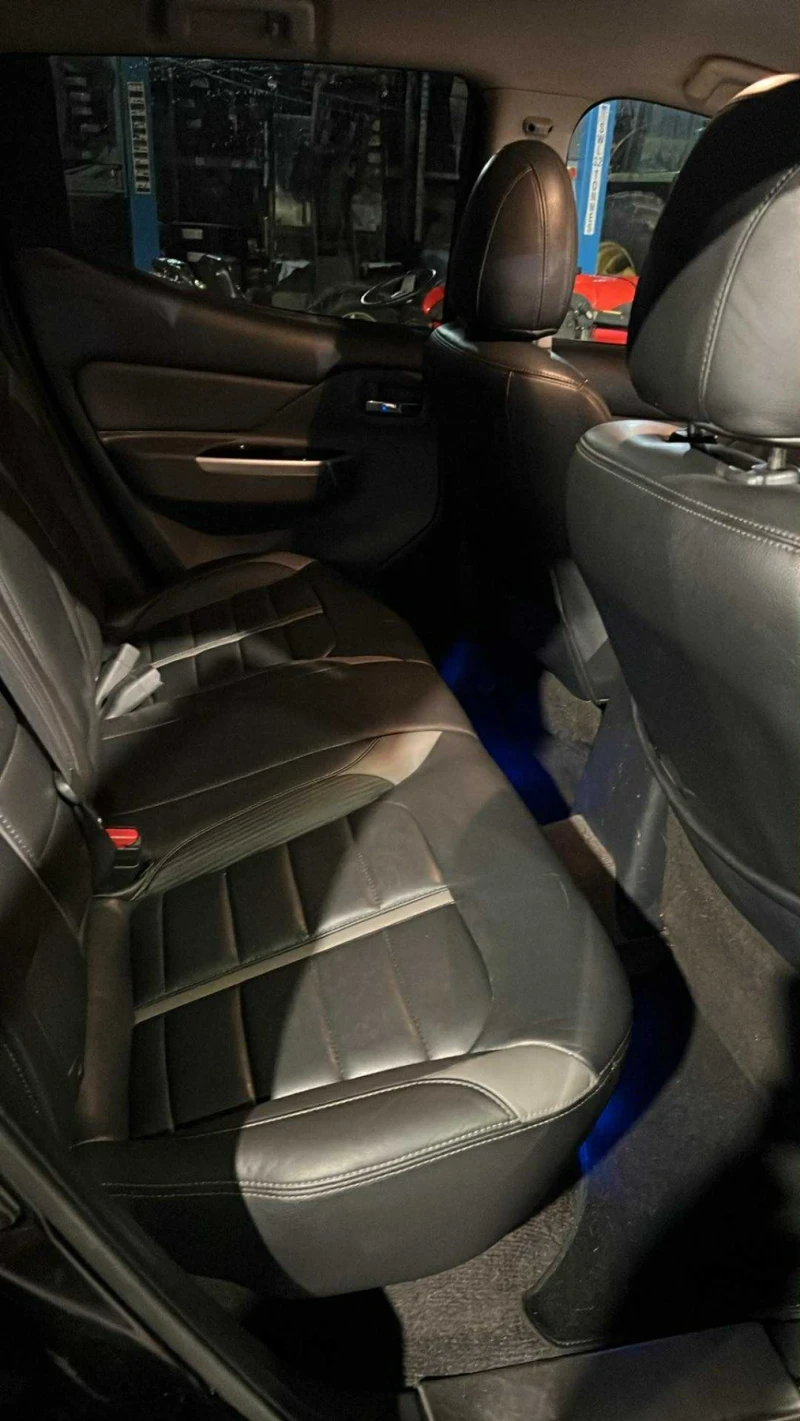 Mitsubishi L200 Barbarian 2.4 181, снимка 2 - Автомобили и джипове - 52673703