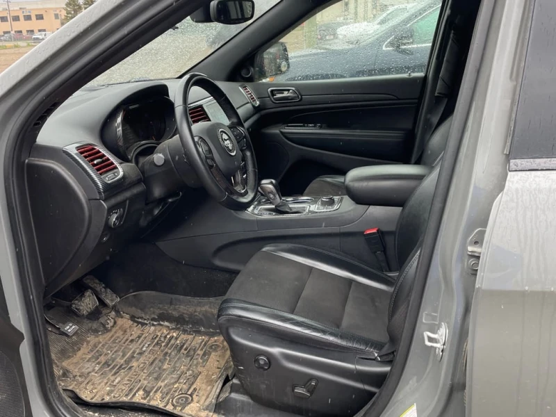 Jeep Grand cherokee * Altitude * CARFAX * БЕЗ ПЪРВОНАЧАЛНА ВНОСКА, снимка 5 - Автомобили и джипове - 52681493