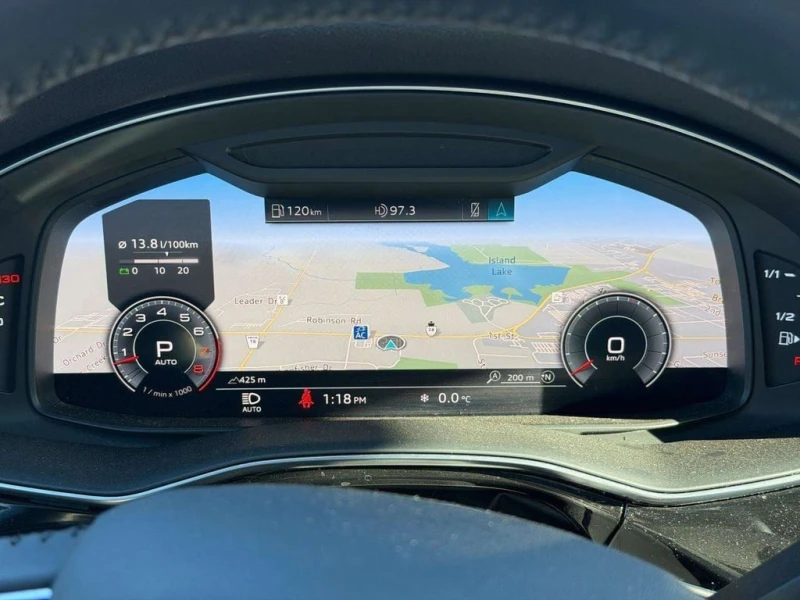 Audi Q8 * Premium * CARFAX * БЕЗ ПЪРВОНАЧАЛНА ВНОСКА, снимка 13 - Автомобили и джипове - 53248415