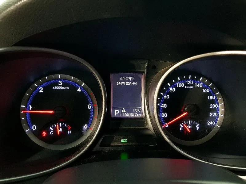 Hyundai Santa fe 2.0 CRDi 4WD - САМО 30% АВАНС, снимка 7 - Автомобили и джипове - 56159050