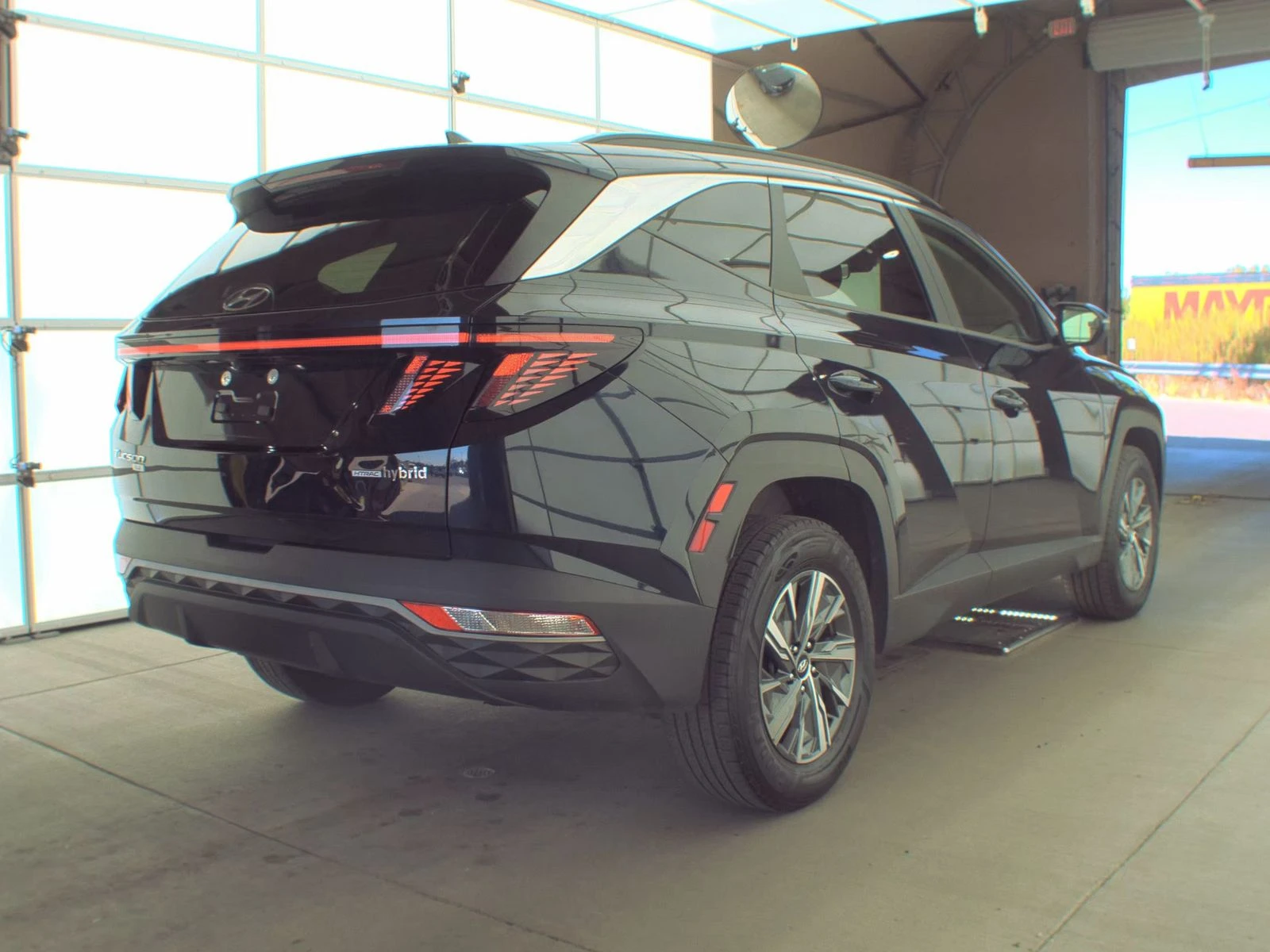 Hyundai Tucson АДАПТИВЕН КРУИЗ* СЛЕДЕНЕ НА ЛЕНТИ* М.ТОЧКА* KEYLES - изображение 6
