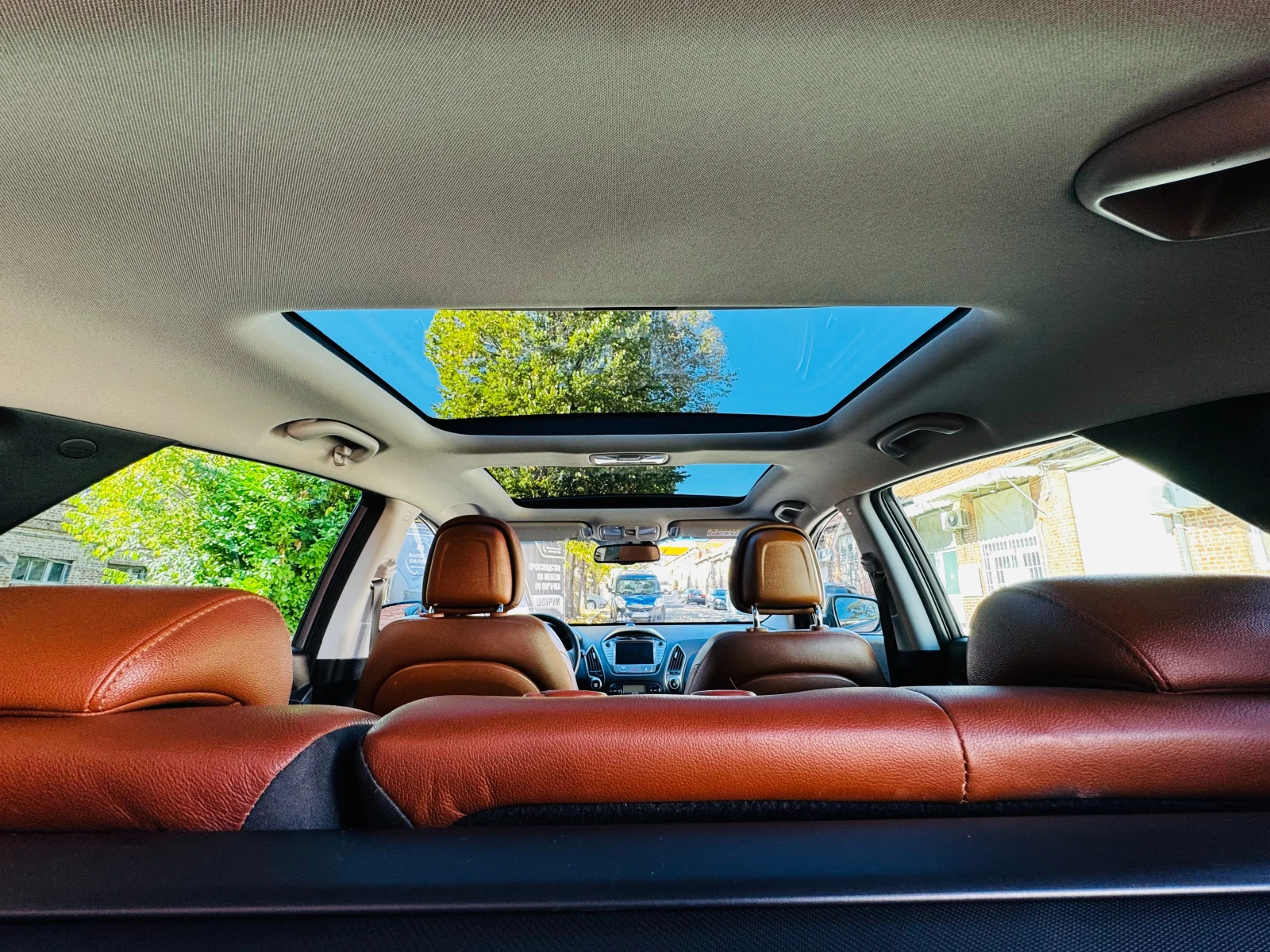 Hyundai IX35 2.0 CRDI GRAND PREMIUM - изображение 3