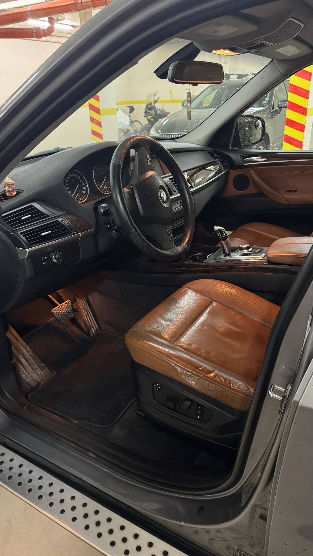 BMW X5 3.0 si + LPG - изображение 6