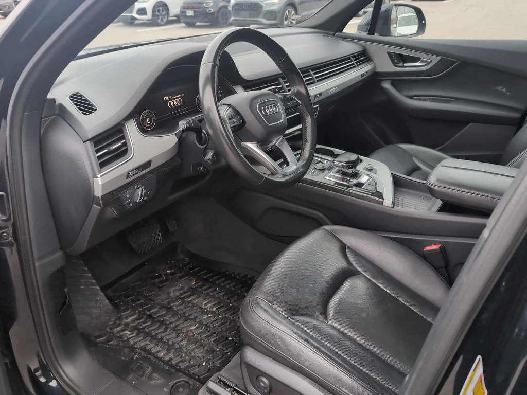 Audi Q7 * 3.0T Progressiv * CARFAX * БЕЗ ПЪРВОНАЧАЛНА ВНОС - изображение 5