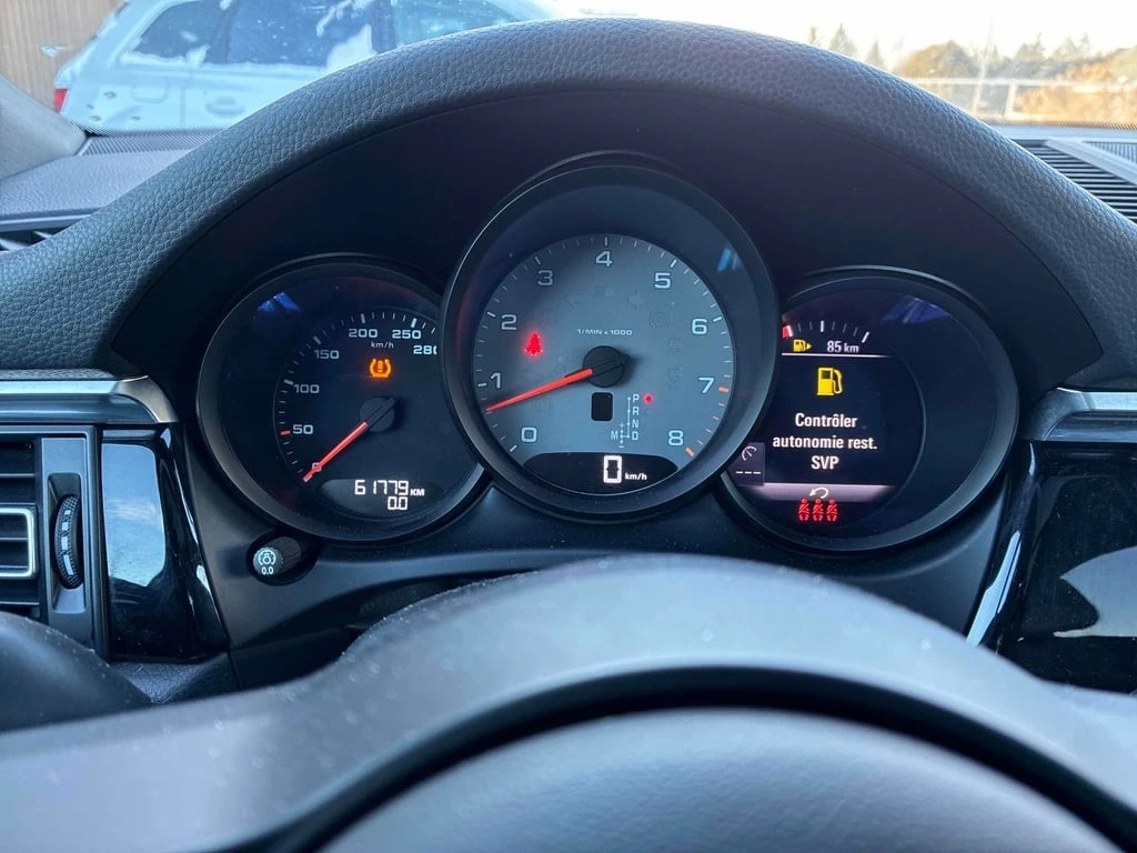 Porsche Macan  S / ПОДГРЕВИ / ПАНОРАМА / CARFAX - изображение 8