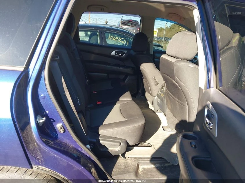 Nissan Pathfinder 3.5l Sv - изображение 8