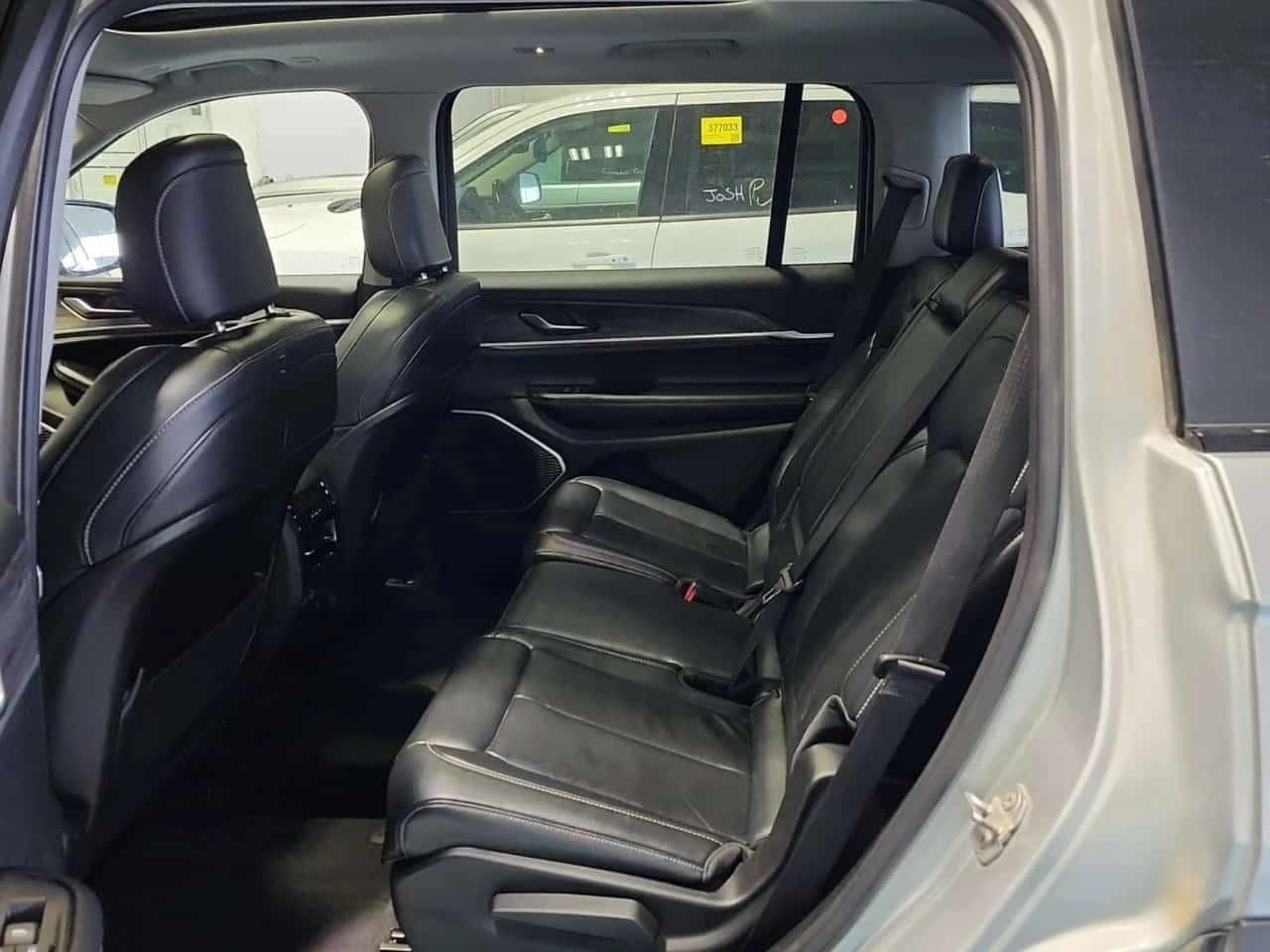 Jeep Grand cherokee * LIMITED * 7 МЕСТА* BLIND SPOT* KEYLESS* , снимка 11 - Автомобили и джипове - 53756168