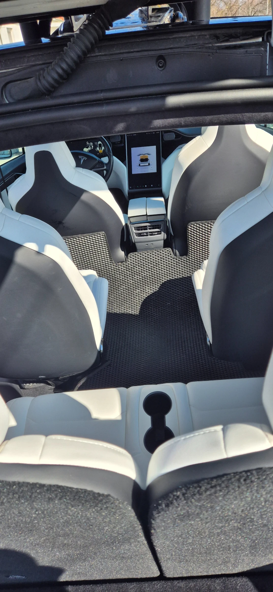 Tesla Model X Tesla Model X 75D Standart Range Dual Motor , снимка 10 - Автомобили и джипове - 53800240