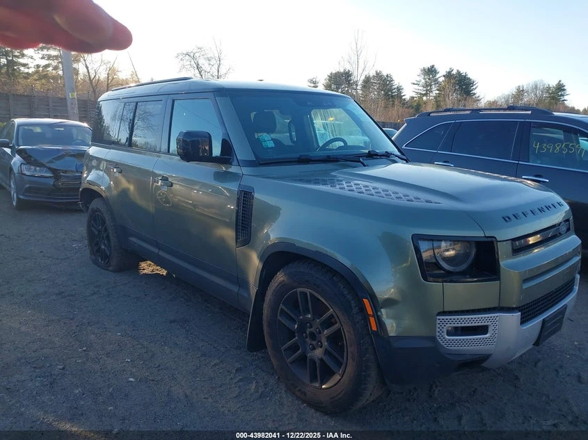 Land Rover Defender 2.0l 110 P300, снимка 13 - Автомобили и джипове - 54351807