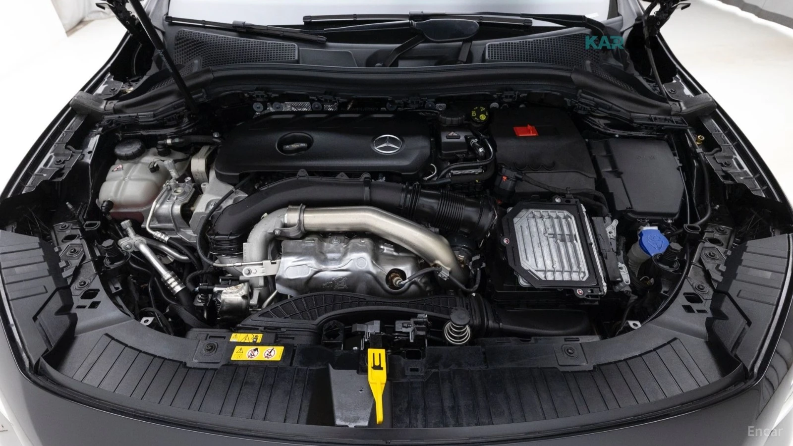 Mercedes-Benz GLA 250 4MATIC/360 VIEW/LANE DEPARTURE/DRIVER ASSIST, снимка 6 - Автомобили и джипове - 54813330