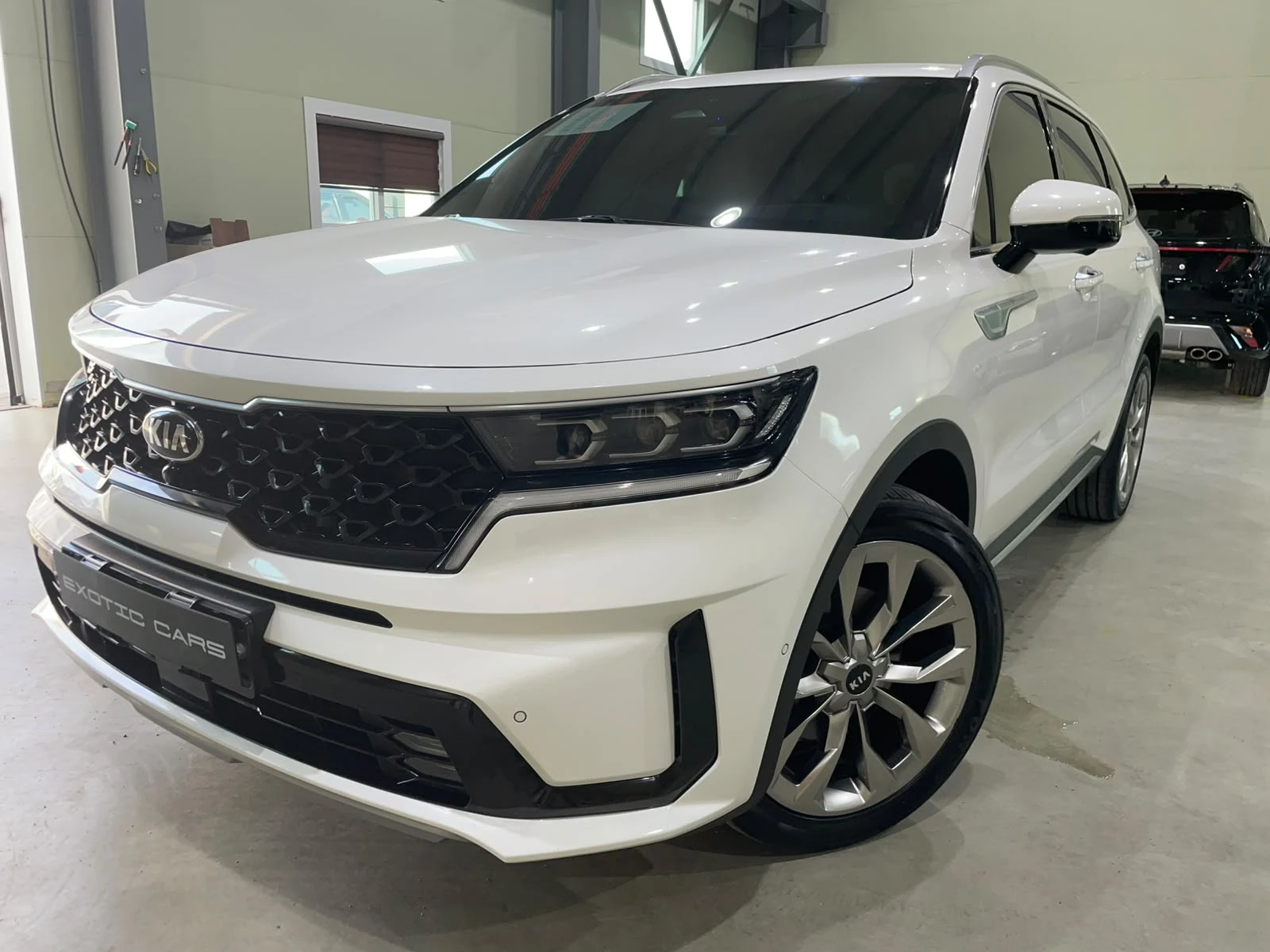 Kia Sorento 2.2 ! 4WD ! Signature !, снимка 3 - Автомобили и джипове - 55701060