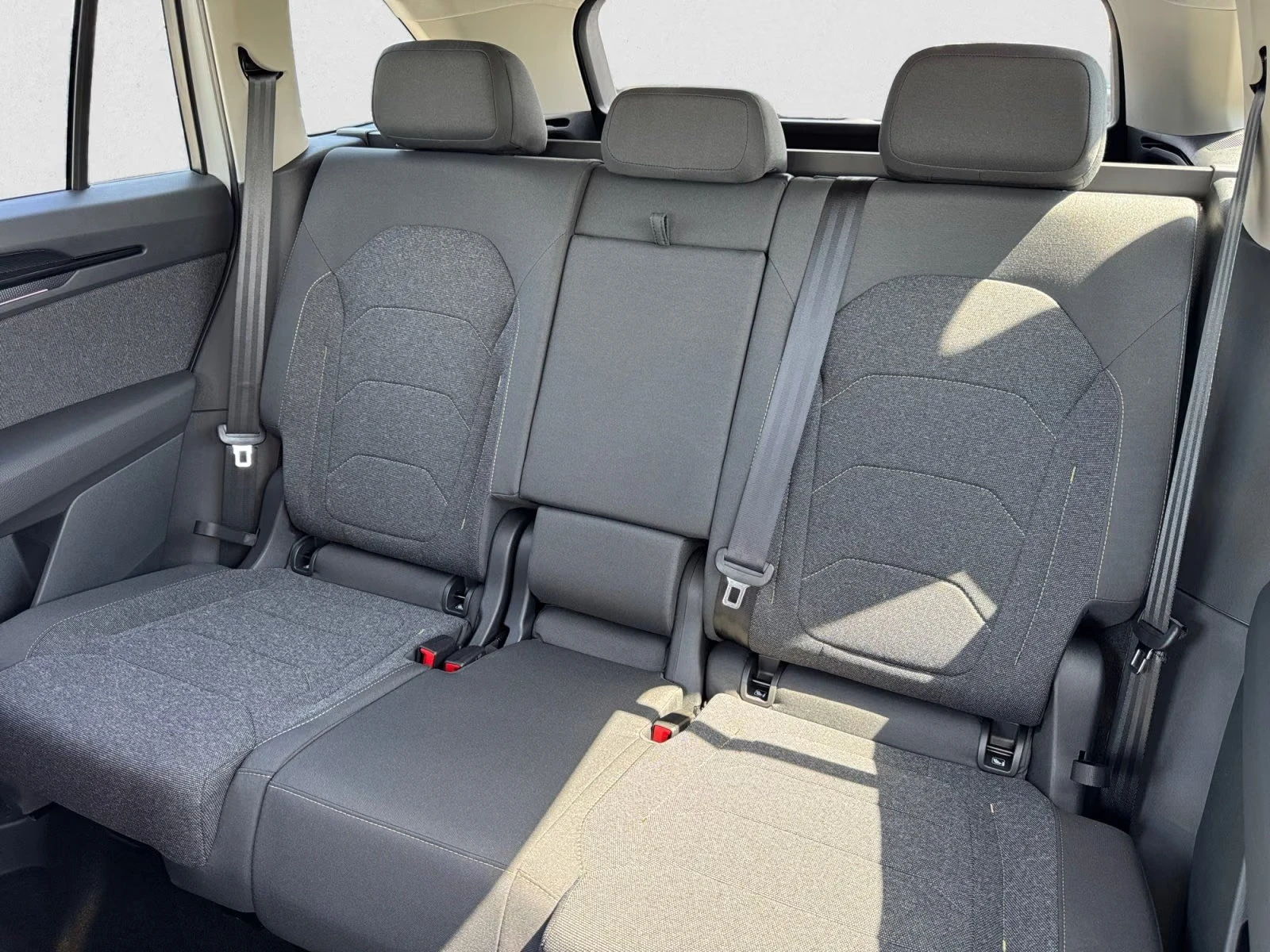 Skoda Kodiaq SELECTION/193HP/4X4/DSG/CAM/CPLAY/DIGI/LED/672q, снимка 11 - Автомобили и джипове - 56001833