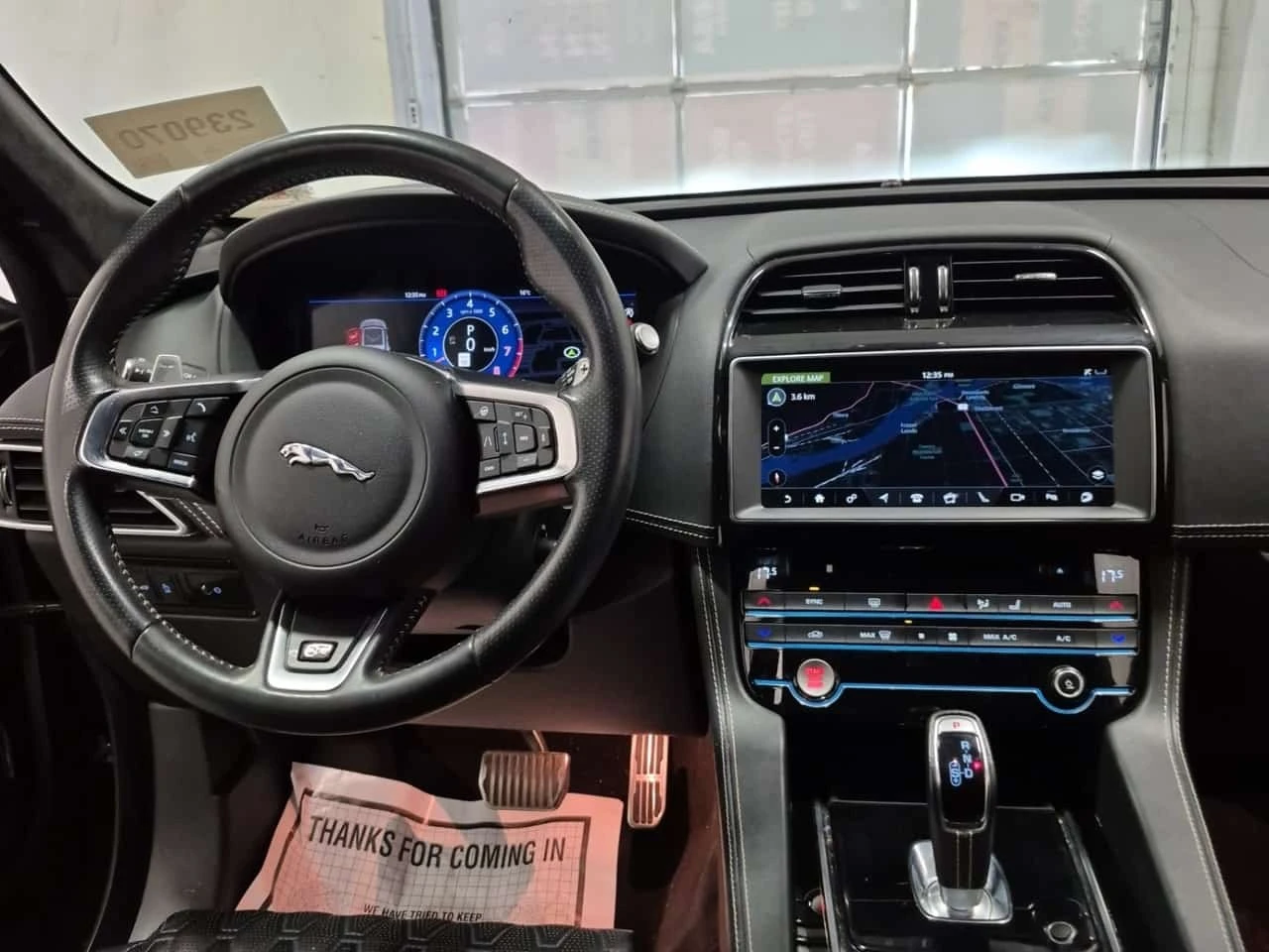 Jaguar F-PACE * SVR * CARFAX * 2 ����� * �������� *  | Mobile.bg � ����������� 11