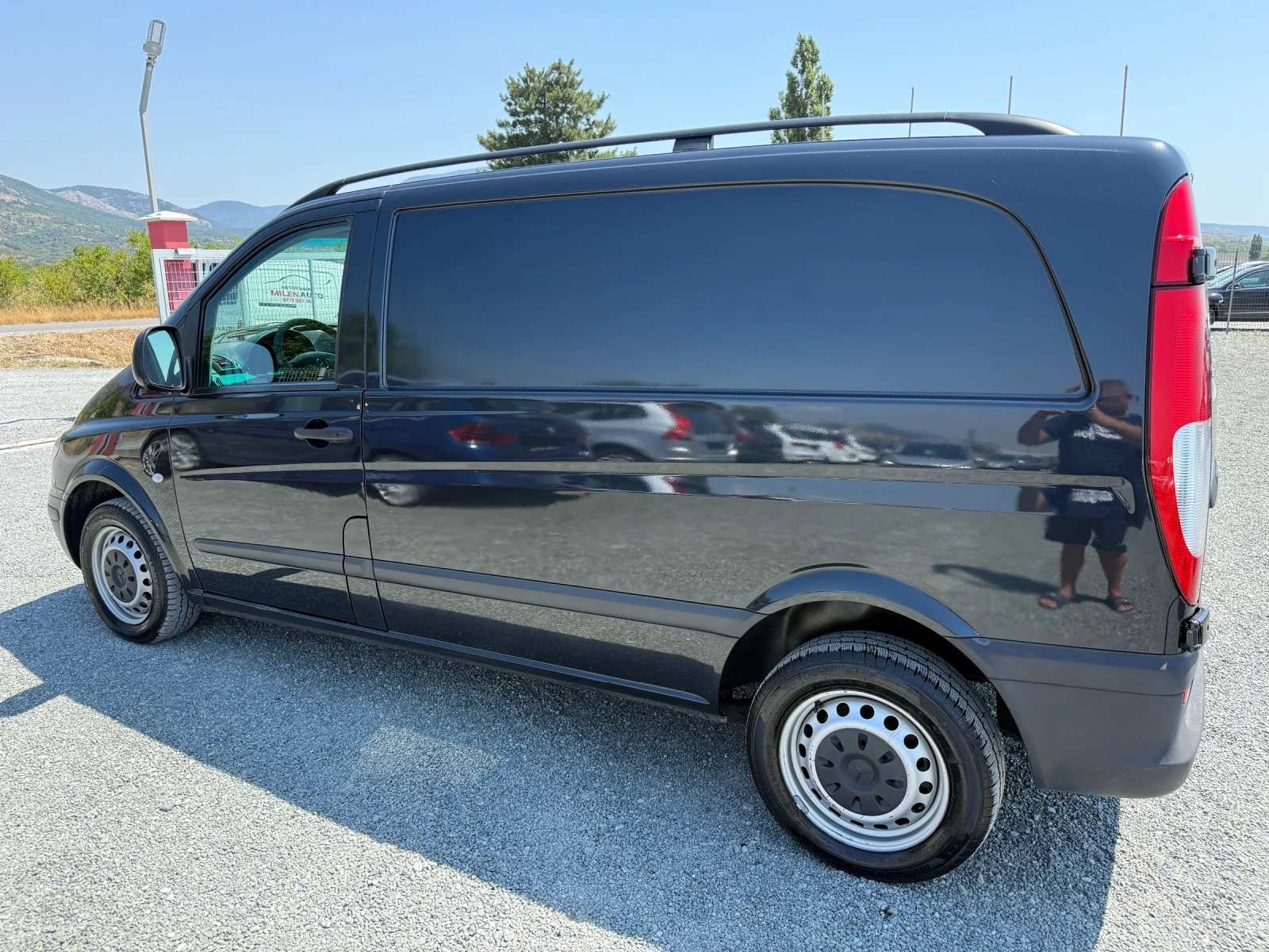 Mercedes-Benz Vito (KATO НОВА) - изображение 9