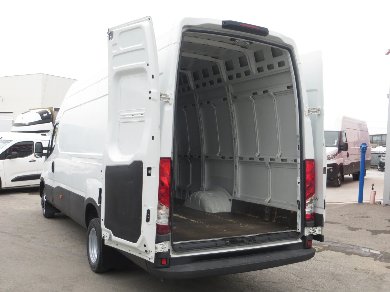 Iveco Daily 50C35  18 ..     | Mobile.bg   15