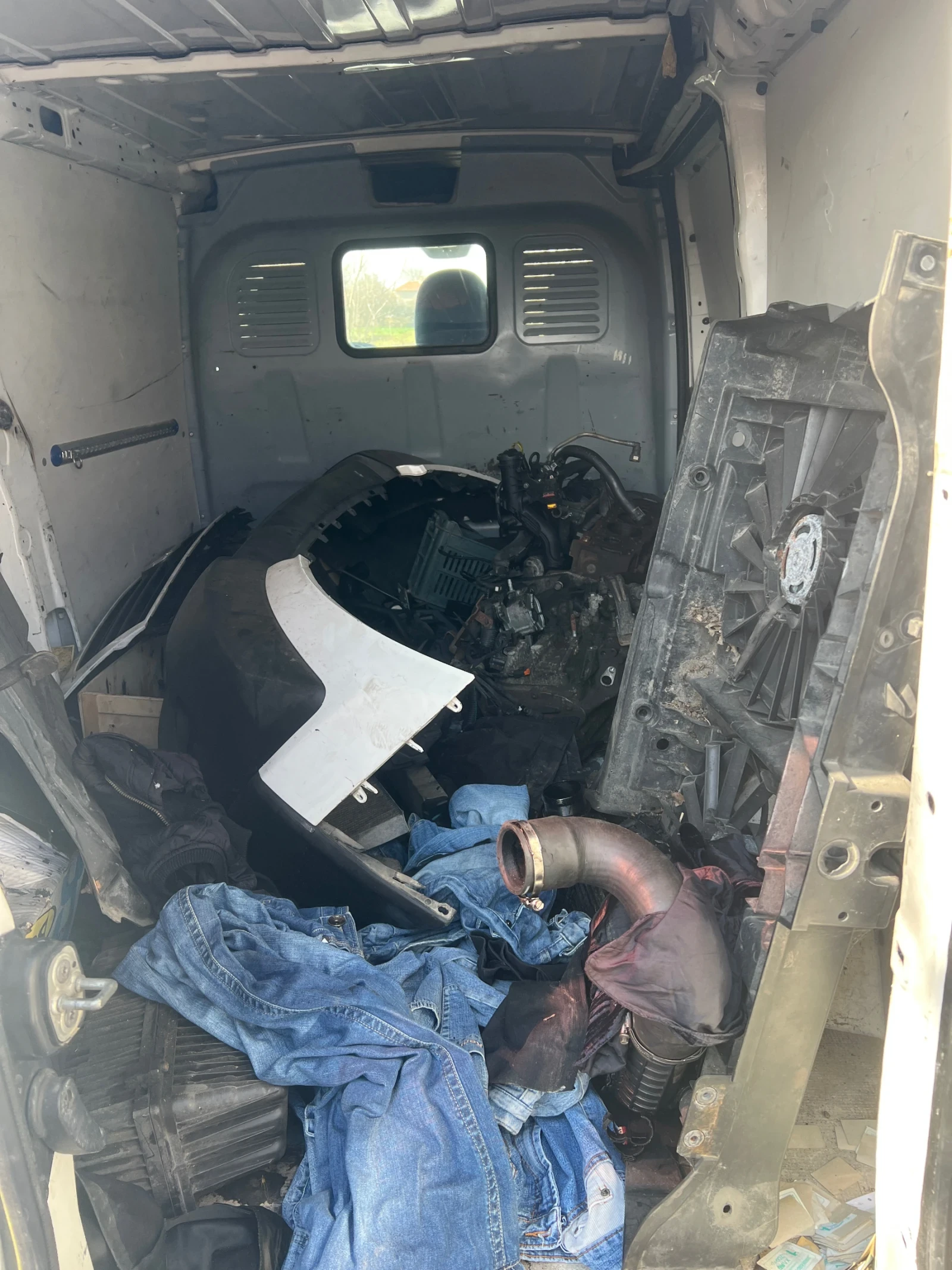 Fiat Scudo 2.0 multijet, снимка 4 - Бусове и автобуси - 54793671