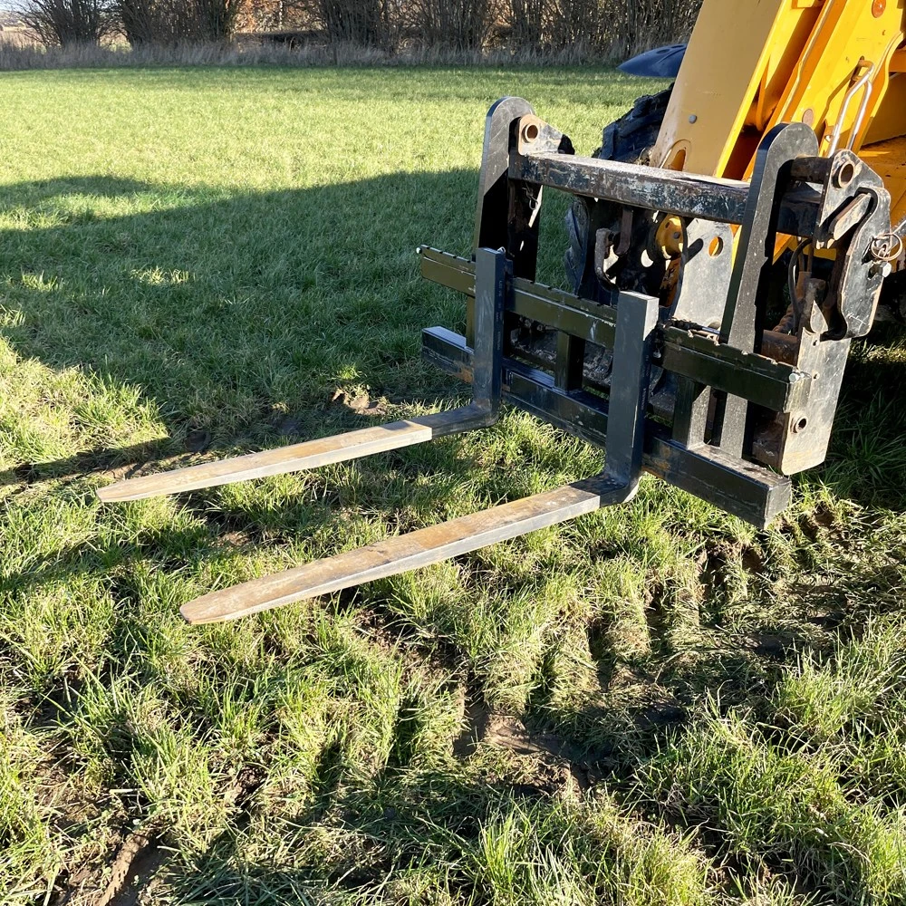 Телескопичен товарач JCB 531-70 - изображение 10