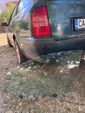 Peogeot 308T9 2013-2017г шофьорско стъкло, снимка 2