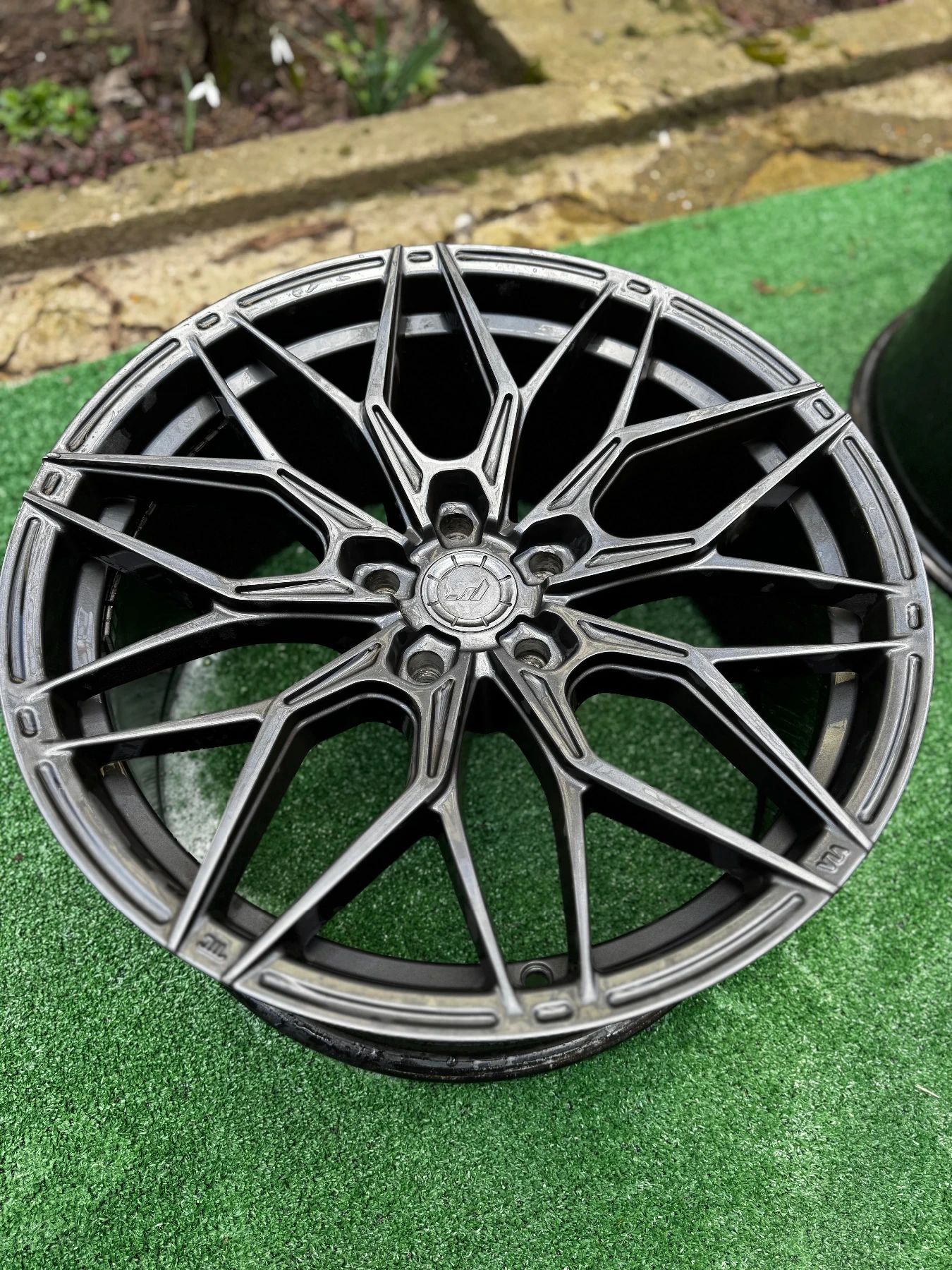 ���� � ������ 275/30R19 | Mobile.bg � ����������� 3