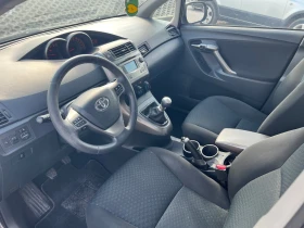 Toyota Verso Панорама, снимка 12