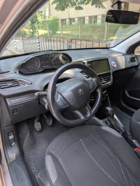 Peugeot 208, снимка 6