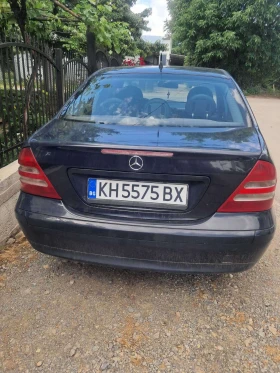 Mercedes-Benz C 180, снимка 4