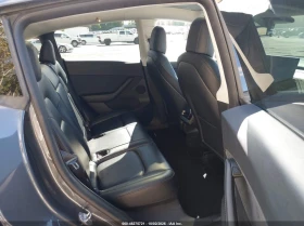 Tesla Model Y Long Range Dual Motor All-Wheel Drive, снимка 8