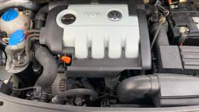 VW Touran 1.9TDI* 105HP, снимка 15 - Автомобили и джипове - 45675274