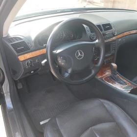 Mercedes-Benz E 320, снимка 6