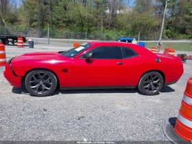 Dodge Challenger 3.6L V-6 DOHC, VVT, 305HP Rear Wheel Drive - 28600 лв. - 71140800 6