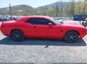Dodge Challenger 3.6L V-6 DOHC, VVT, 305HP Rear Wheel Drive - 28600 лв. - 71140800 5