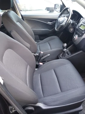 Hyundai Ix20 - 4800 € / 9387.98 лв. - 37953207 3