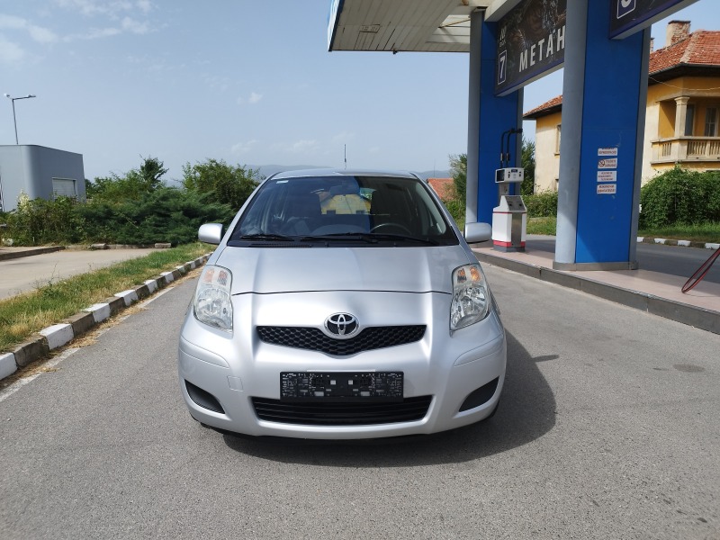 Toyota Yaris 1.3  VVT-I, снимка 1 - Автомобили и джипове - 46156701