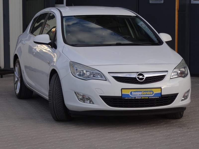 Opel Astra 1.4i-Turbo-140k.c. /Cosmo/NAVI/KOJA/Euro-5A/, снимка 7 - Автомобили и джипове - 46263584