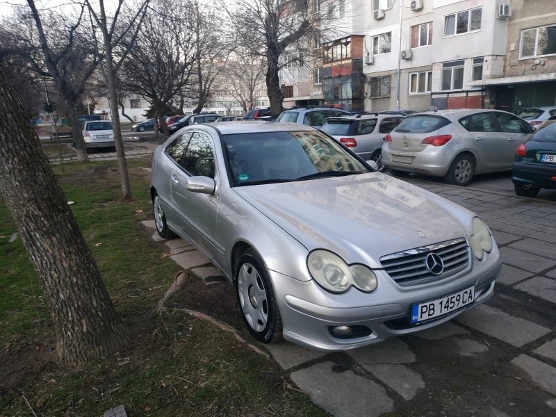 Mercedes-Benz C 200 2.0 kompressor, снимка 2 - Автомобили и джипове - 48731804