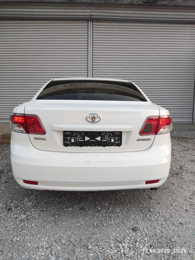 Toyota Avensis, снимка 6 - Автомобили и джипове - 50794935