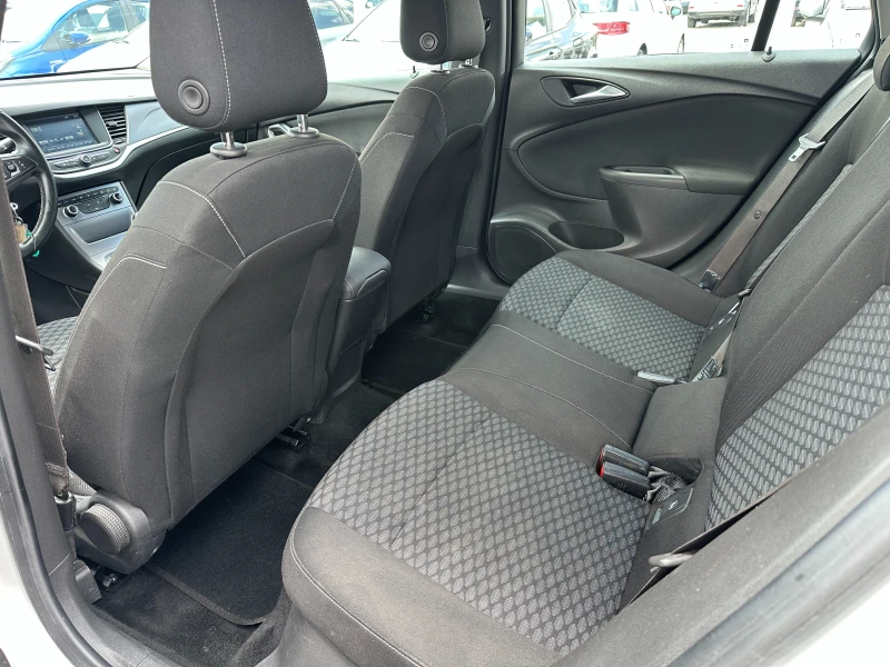 Opel Astra 1.6CDTi E6B, снимка 7 - Автомобили и джипове - 50996173
