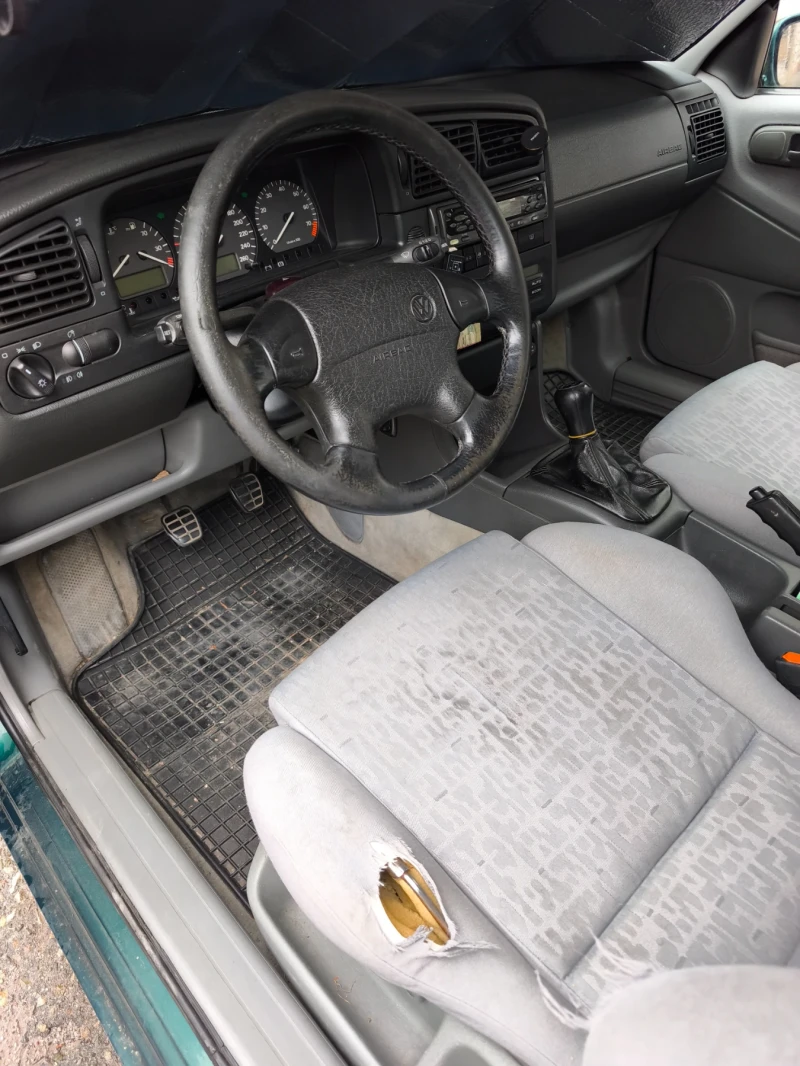 VW Passat 16V/ABF, снимка 7 - Автомобили и джипове - 51979582