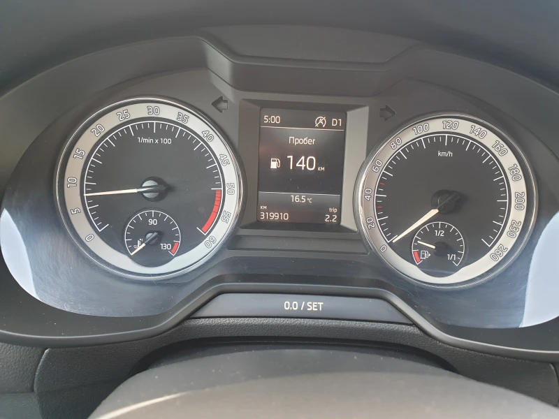 Skoda Octavia SCAUT, снимка 10 - Автомобили и джипове - 52934809