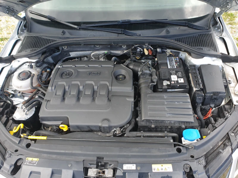 Skoda Octavia SCAUT, снимка 16 - Автомобили и джипове - 52934809